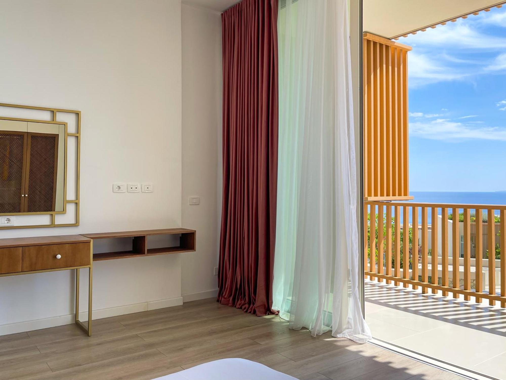 Villa Verde - Your Coastal Haven Retreat Himare Esterno foto